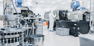 Global Supply Chain Optimization with RFID
